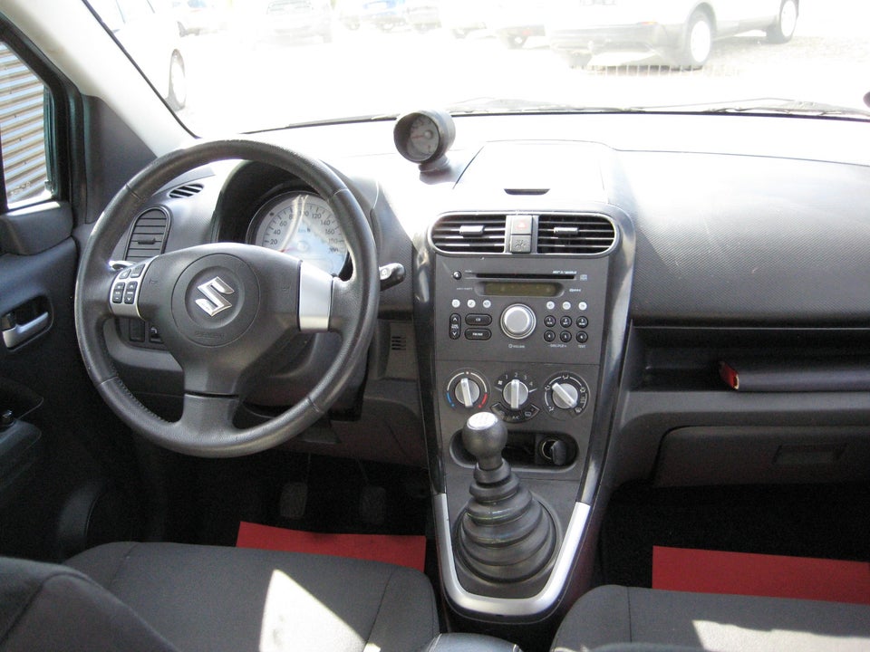 Suzuki Splash 1,0 GLS 5d