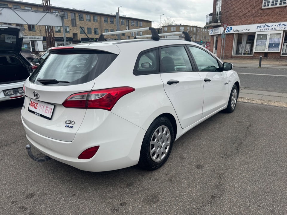 Hyundai i30 1,4 CVVT Comfort CW 5d