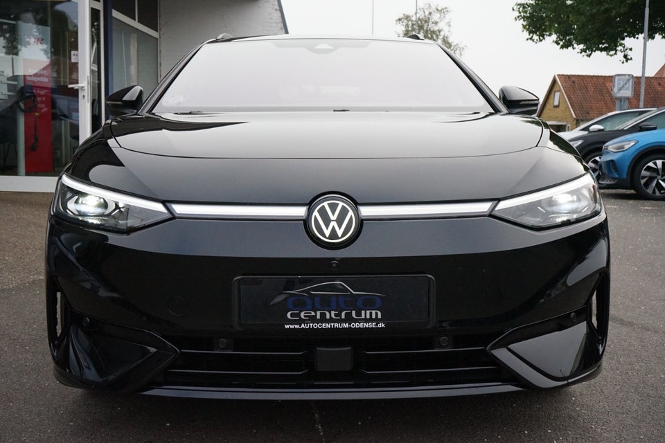 VW ID.7 86 Style S Tourer 5d