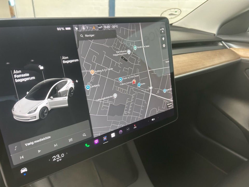 Tesla Model 3 Long Range AWD 4d