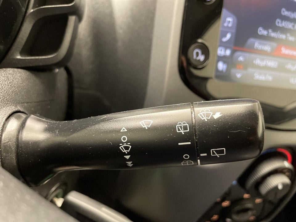 Toyota Aygo 1,0 VVT-i x-plore 5d