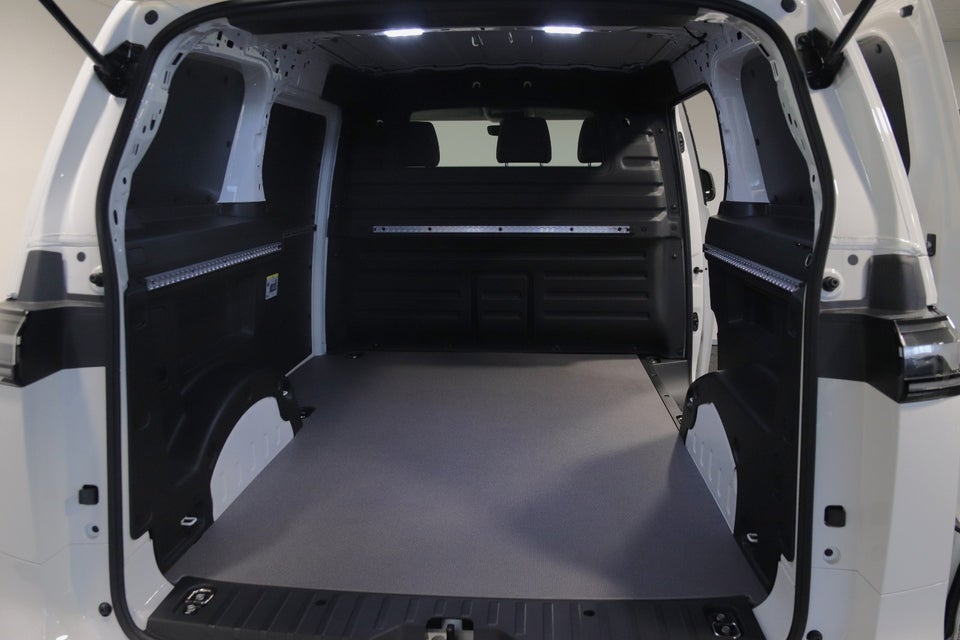 VW ID.Buzz 79 Cargo Pro