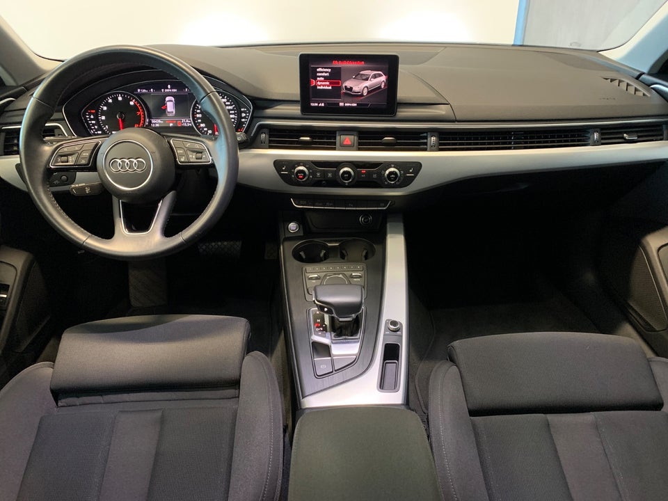Audi A4 40 TFSi Sport Prestige Avant S-tr. 5d