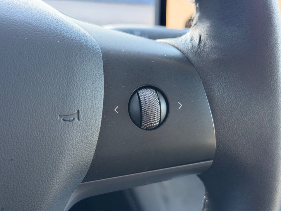 Tesla Model Y Performance AWD 5d