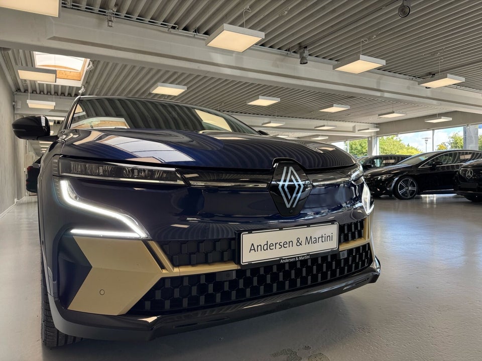 Renault Megane E-Tech 60 Iconic 5d
