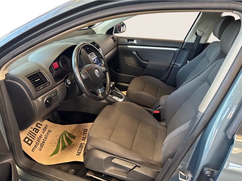 VW Golf V 2,0 TDi 140 Comfortline Variant DSG 5d