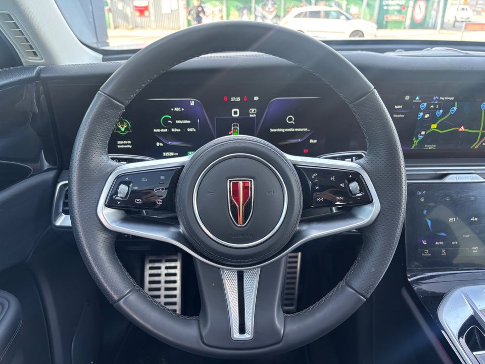 Hongqi E-HS9 99 Premium 5d
