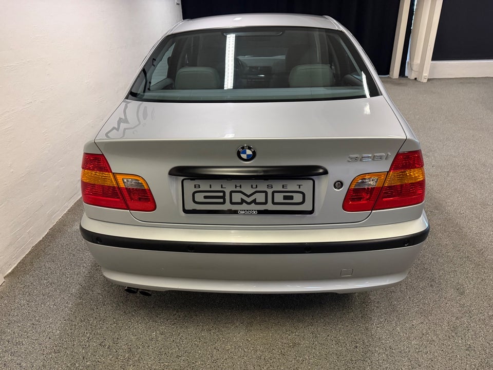 BMW 325i 2,5 aut. 4d