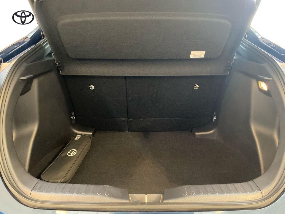 Toyota C-HR 1,8 Hybrid Style 5d