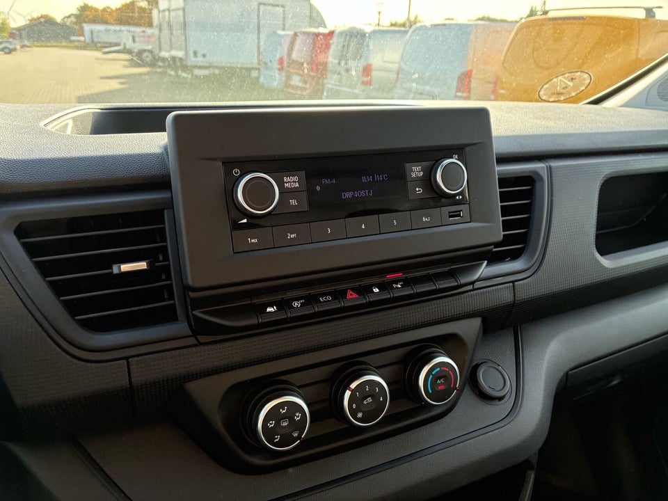 Renault Trafic 2,0 dCi 130 L2H1 Tekno