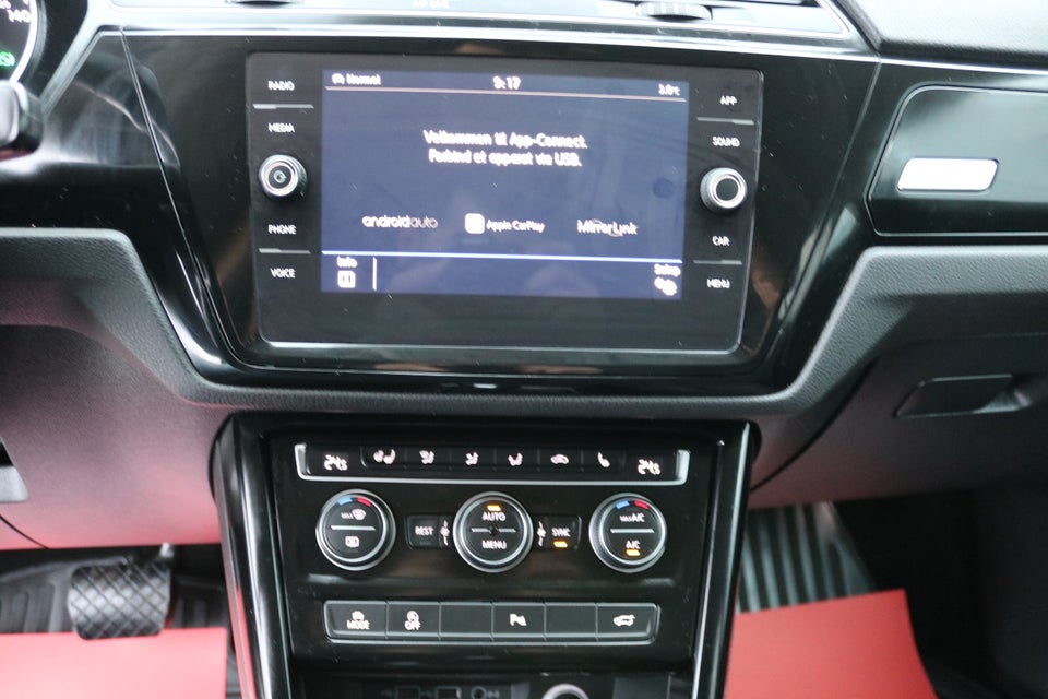 VW Touran 1,4 TSi 150 Highline DSG 7prs 5d