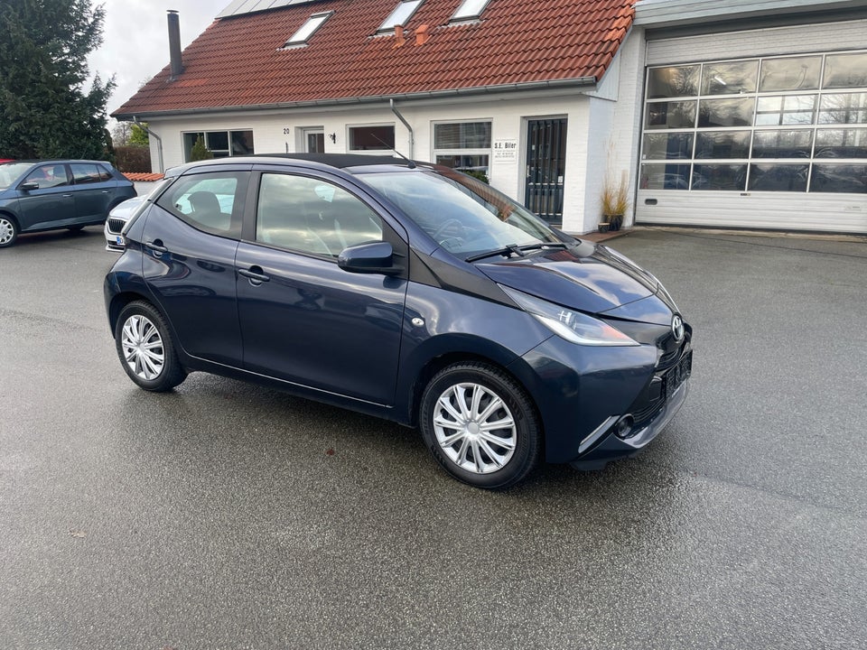 Toyota Aygo 1,0 VVT-i x-sky 5d