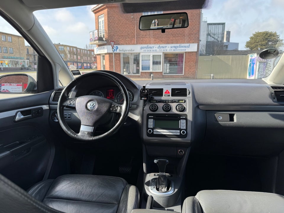 VW Touran 1,4 TSi 140 Highline DSG 5d