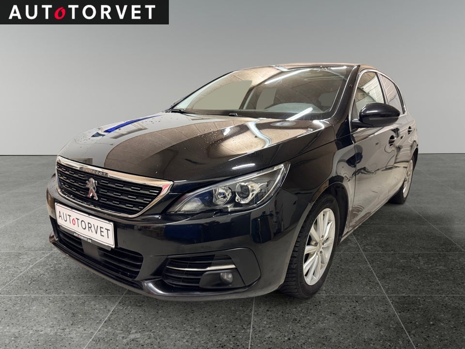 Peugeot 308 1,5 BlueHDi 130 Allure Sky 5d