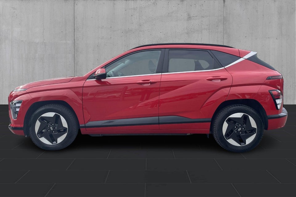 Hyundai Kona 48 EV Essential 5d