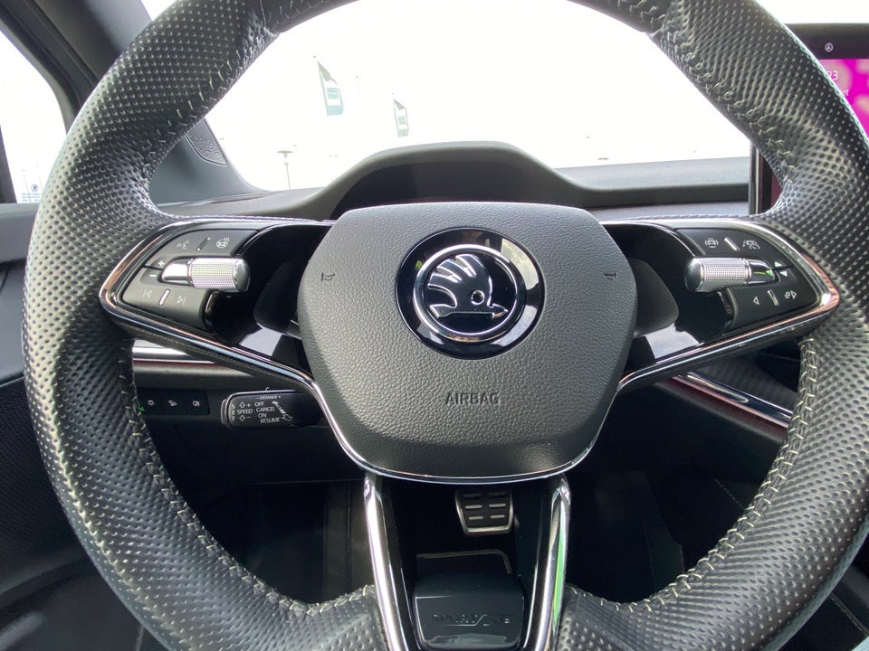 Skoda Enyaq 80x iV Sportline 5d