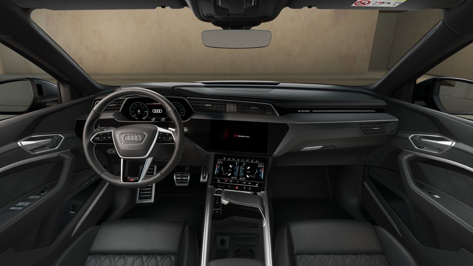 Audi Q8 e-tron 55 S-line quattro 5d