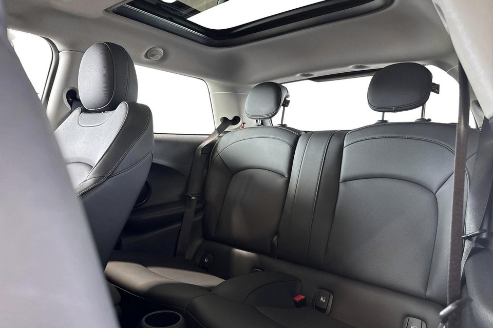 MINI Cooper SE Edition Premium Plus 3d