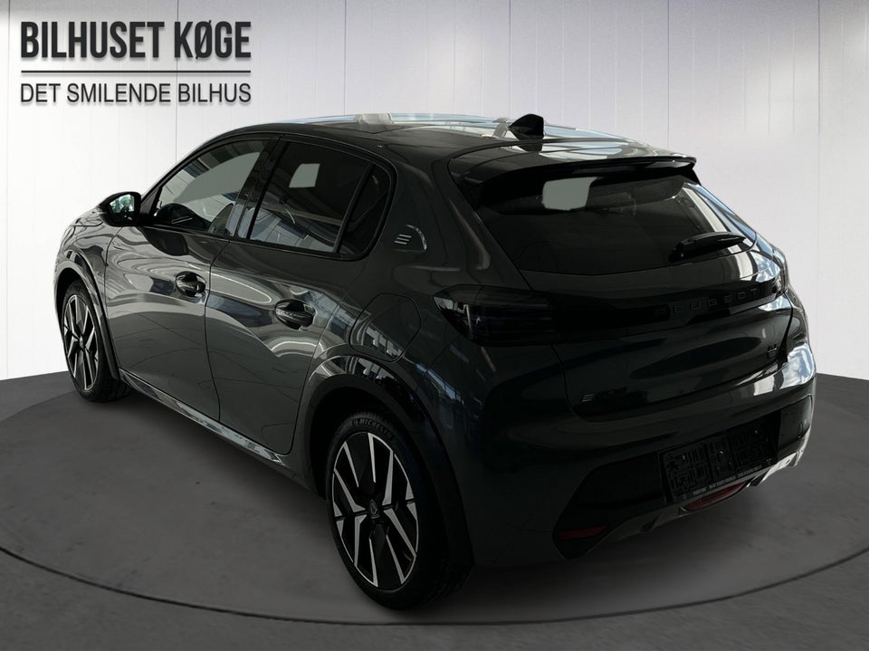 Peugeot e-208 54 GT Pack 5d
