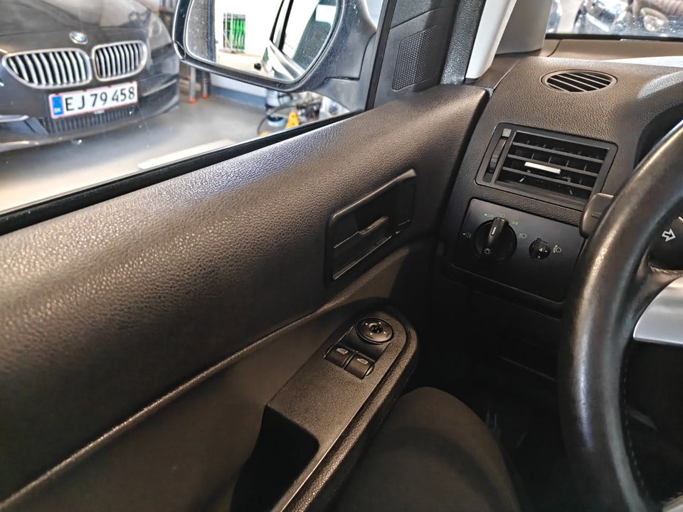 Ford Focus C-MAX 1,6 Trend 5d