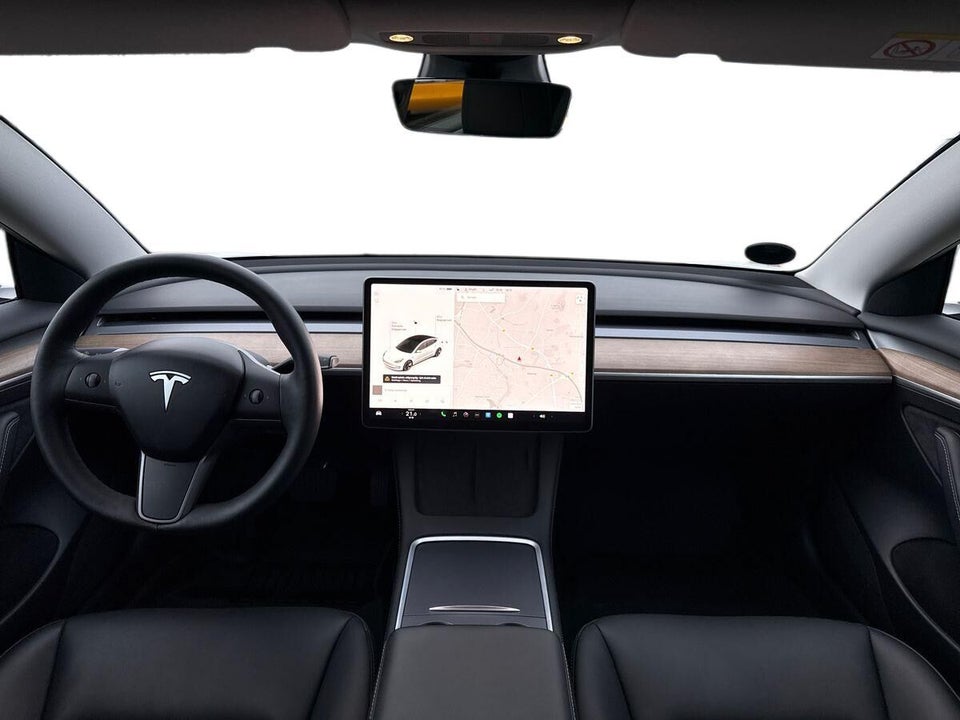 Tesla Model 3 Standard Range+ RWD 4d