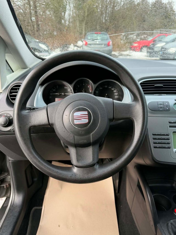 Seat Toledo 1,9 TDi 105 Stylance 5d