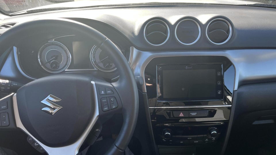 Suzuki Vitara 1,4 mHybrid Active 5d