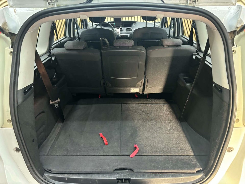 Renault Grand Scenic III 1,5 dCi 110 Dynamique 5d