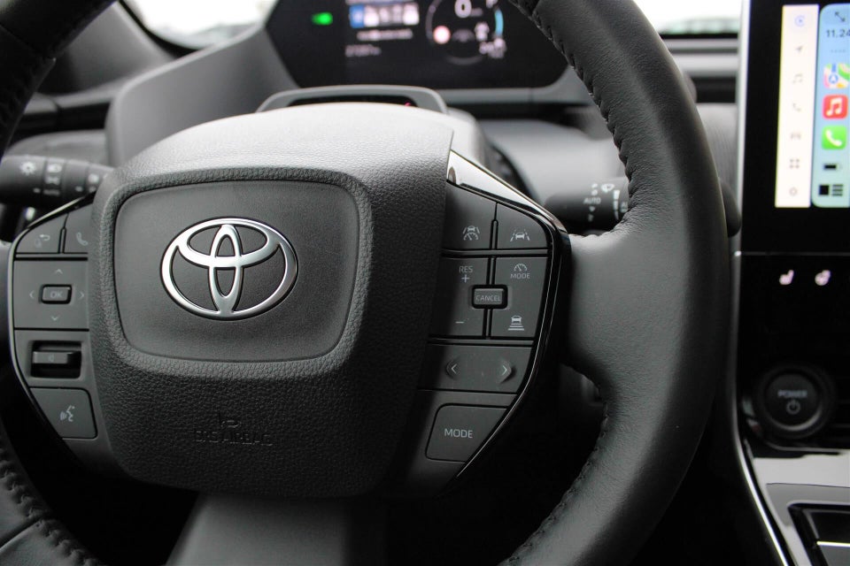 Toyota bZ4X Active 5d