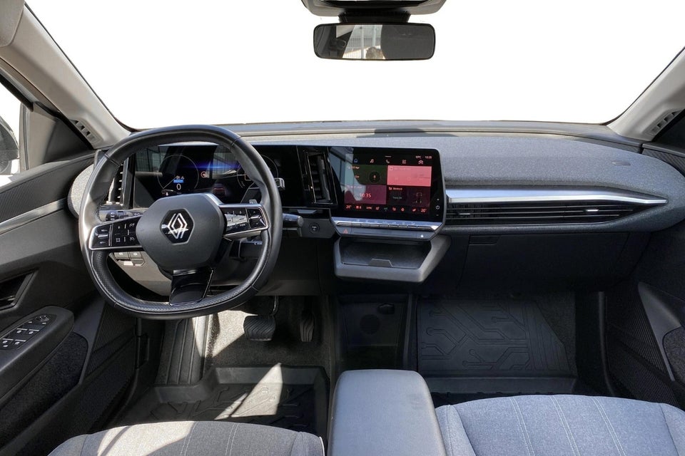 Renault Megane E-Tech 40 Equilibre 5d