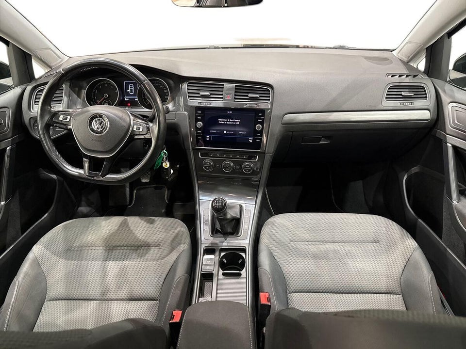 VW Golf VII 1,4 TSi 125 Comfortline BMT 5d