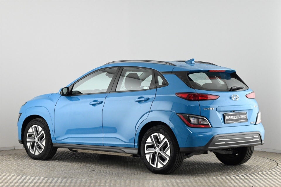 Hyundai Kona 64 EV Essential 5d