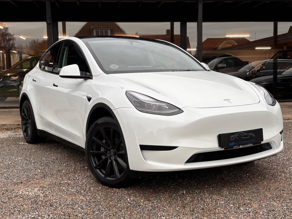 Tesla Model Y RWD 5d