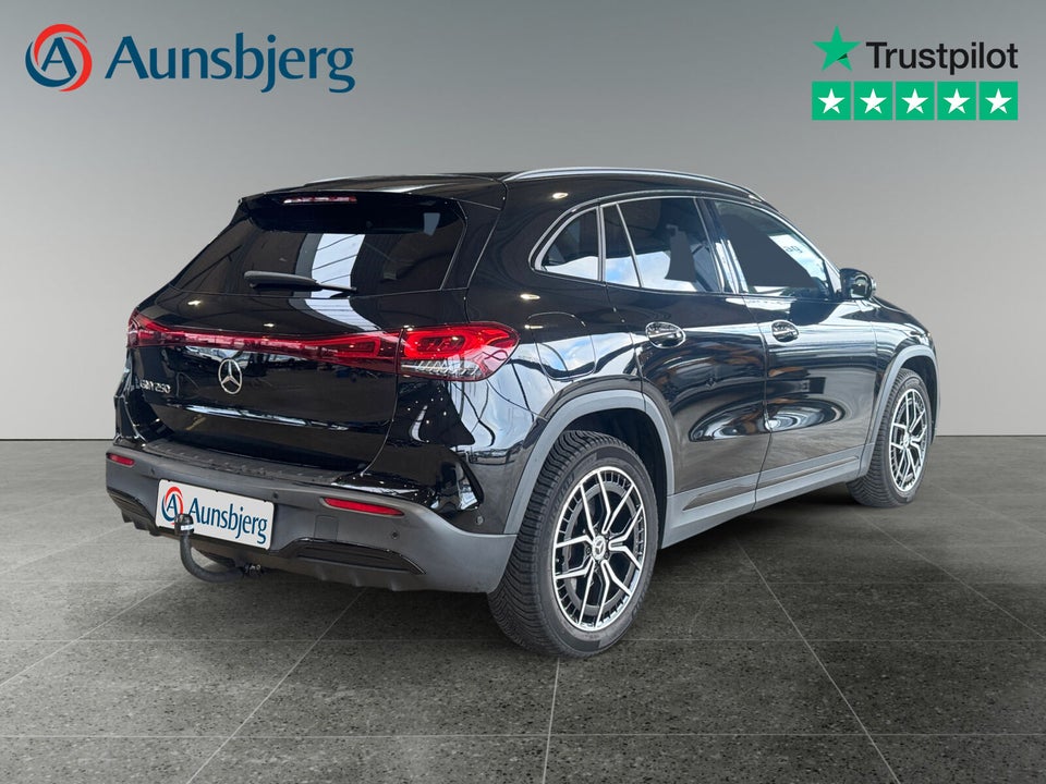 Mercedes EQA250 AMG Line 5d
