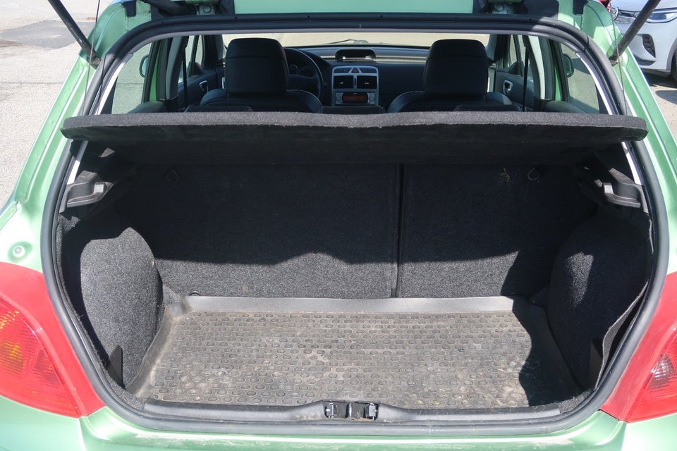 Peugeot 307 2,0 XS 5d