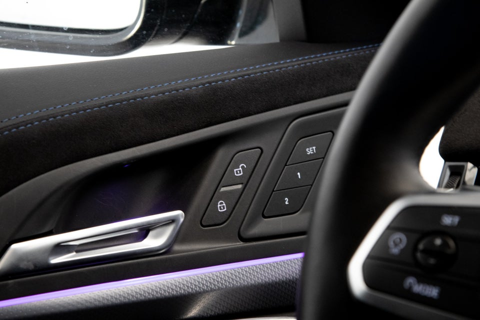 BMW iX2 eDrive20 Fully Charged M-Sport 5d