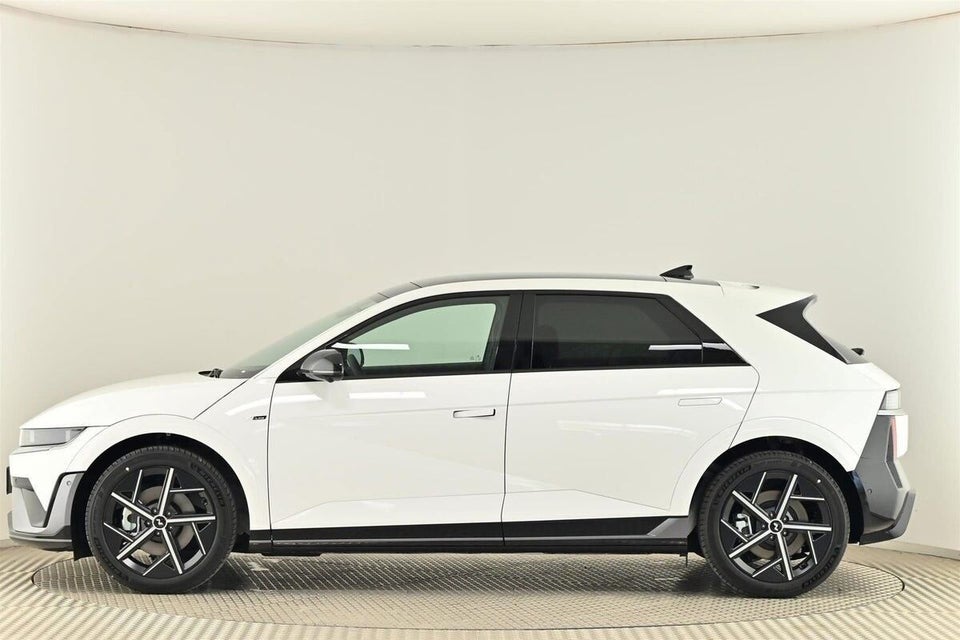 Hyundai Ioniq 5 84 N Line+ 5d