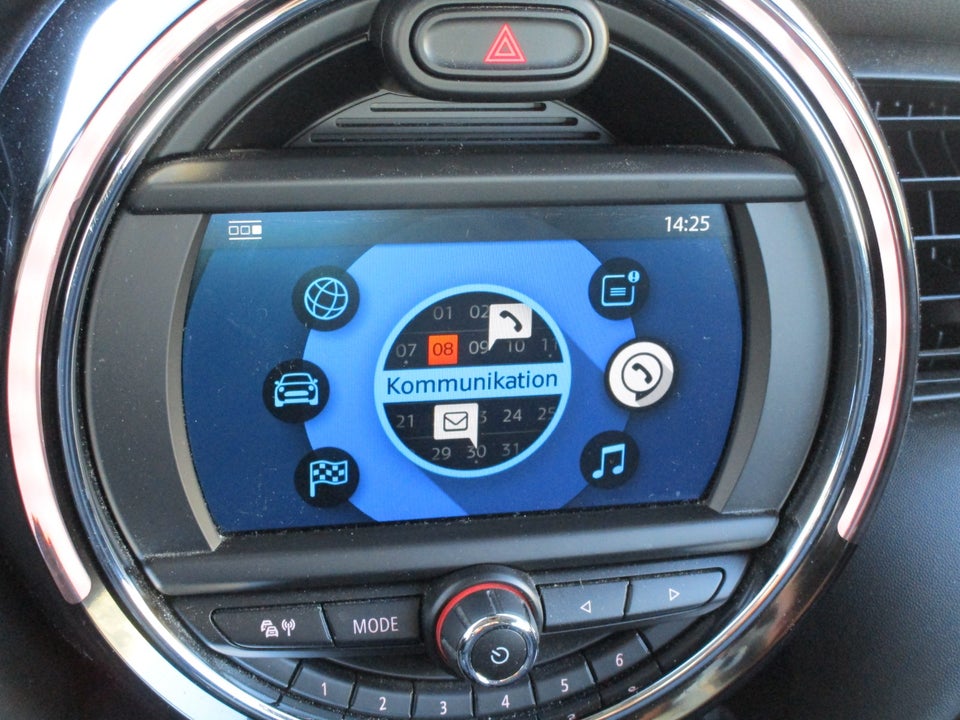 MINI Cooper 1,5 Essential aut. 5d