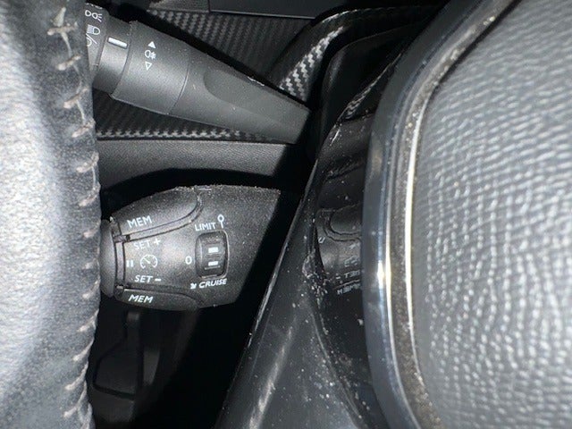 Peugeot 208 1,2 PureTech 75 Active 5d