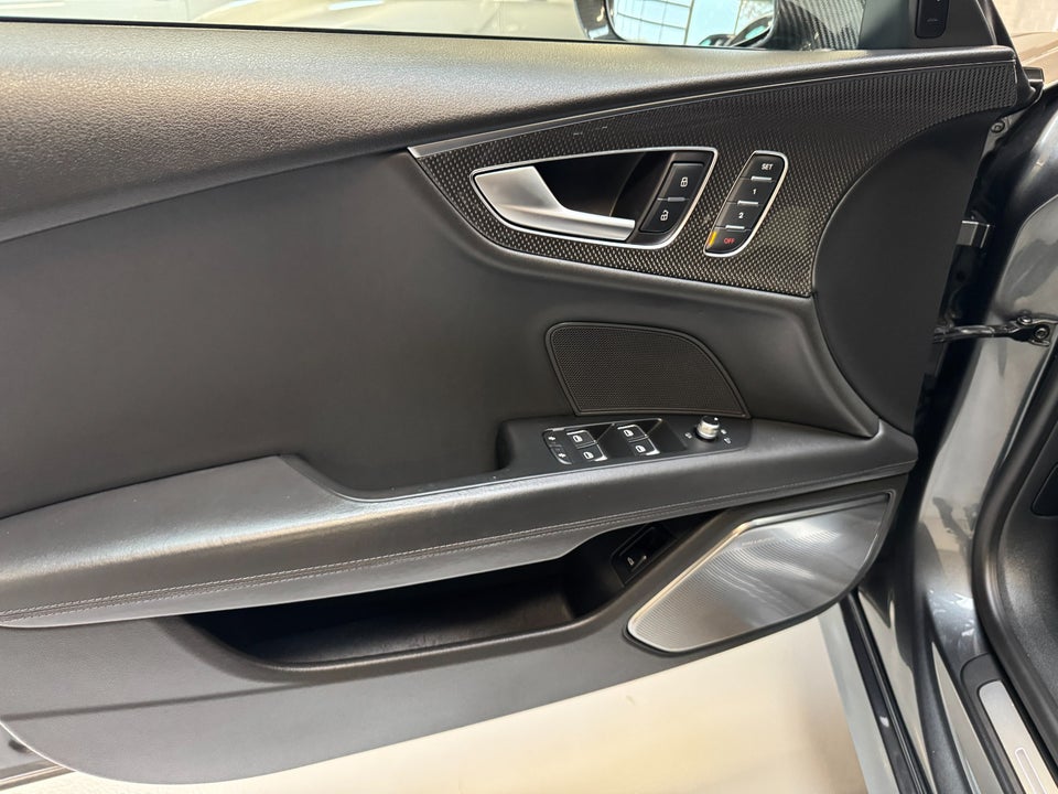 Audi A7 3,0 TDi 272 S-line Sportback quattro S-tr. 5d