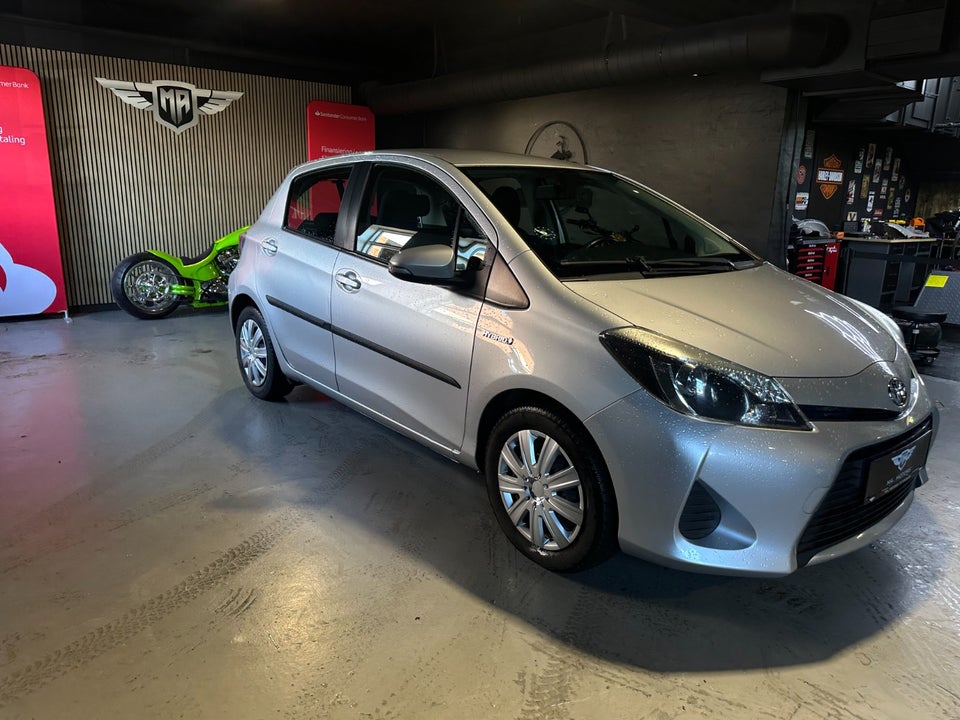 Toyota Yaris 1,5 Hybrid H2 Touch CVT 5d