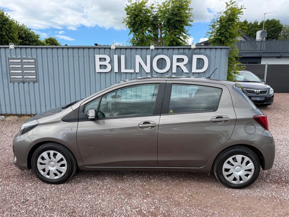 Toyota Yaris 1,5 Hybrid H2 e-CVT 5d