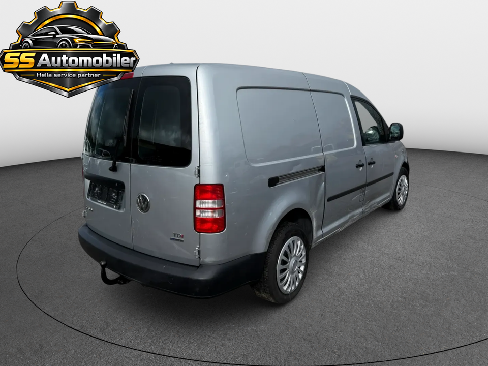 VW Caddy Maxi 1,6 TDi 102 DSG BMT Van 4d