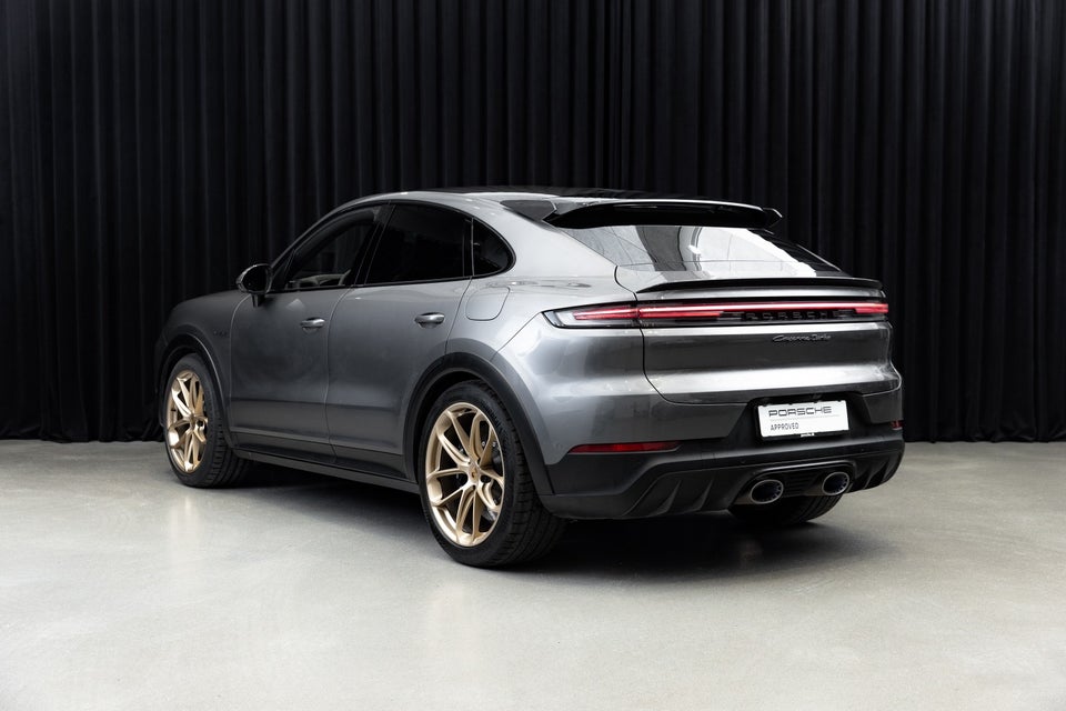 Porsche Cayenne Turbo 4,0 E-Hybrid Coupé GT PDK 5d