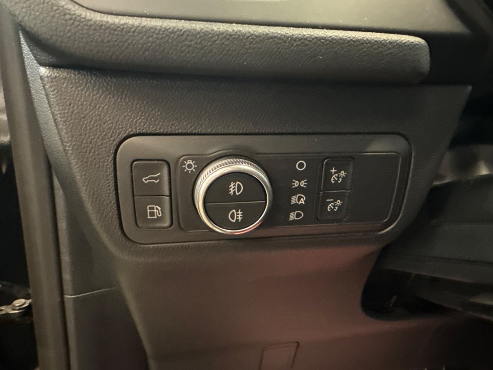 Ford Kuga 2,5 PHEV ST-Line CVT 5d