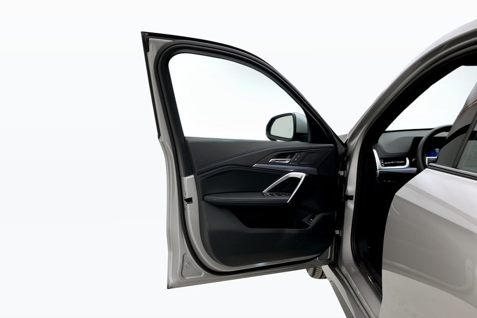 BMW iX1 eDrive20 M-Sport 5d