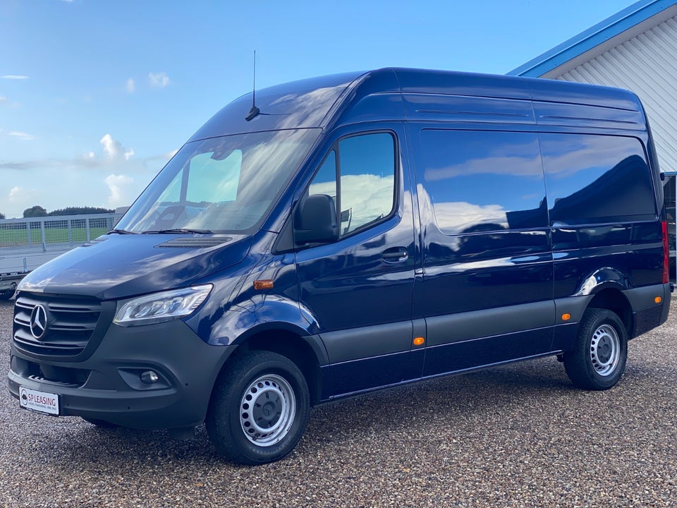 Mercedes Sprinter 317 2,0 CDi A2 Kassevogn PRO aut. RWD