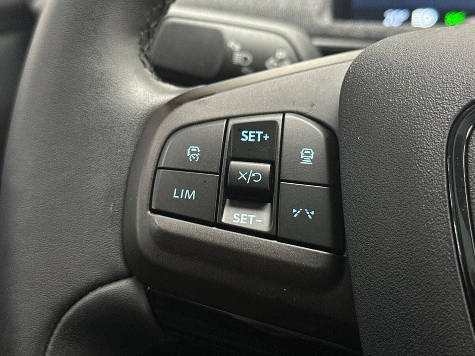 Ford Mustang Mach-E 75 Standard Range 5d