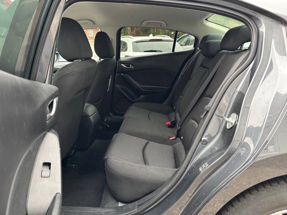 Mazda 3 2,0 SkyActiv-G 120 Vision 4d