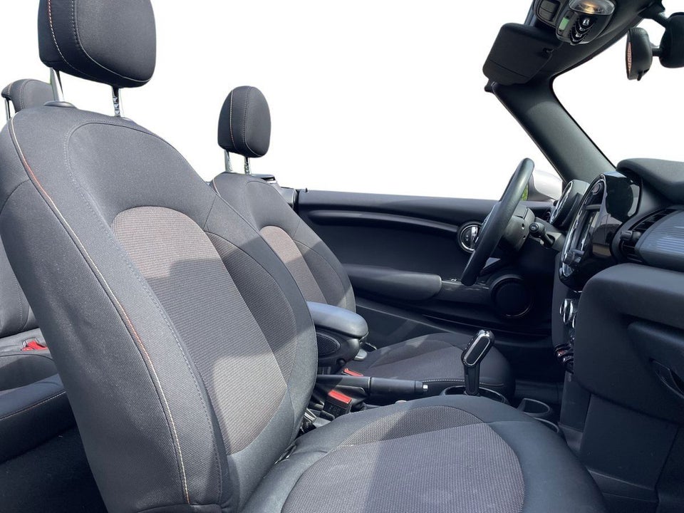 MINI Cooper 1,5 Essential Cabriolet aut. 2d